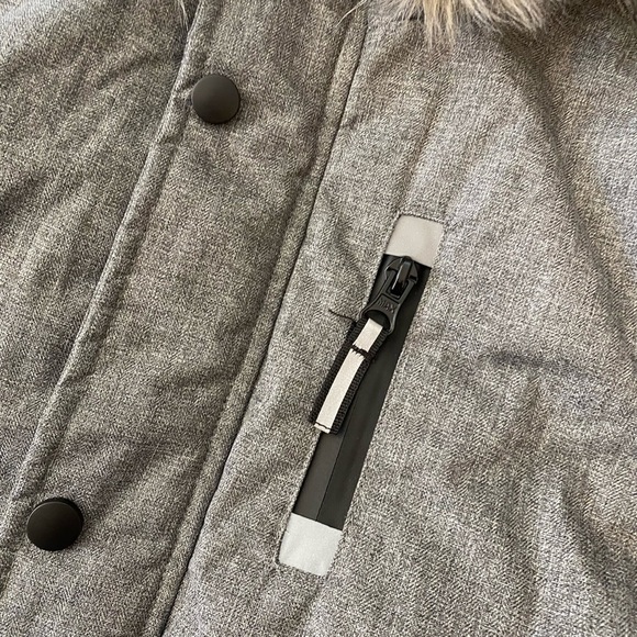 ❄️ Gray Parka Canadiana - Picture 5 of 14